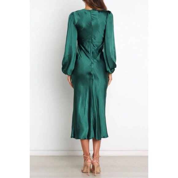 Petal and Pup Grace Dress Emerald Green Satin Midi - Size 4 - Picture 2 of 7